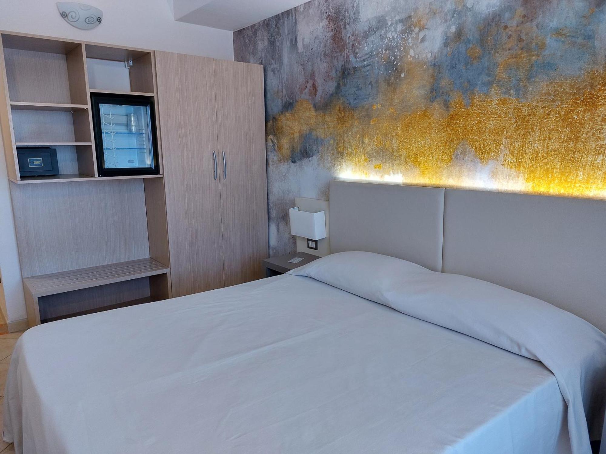 Hotel Kaly Ventimiglia Exteriér fotografie