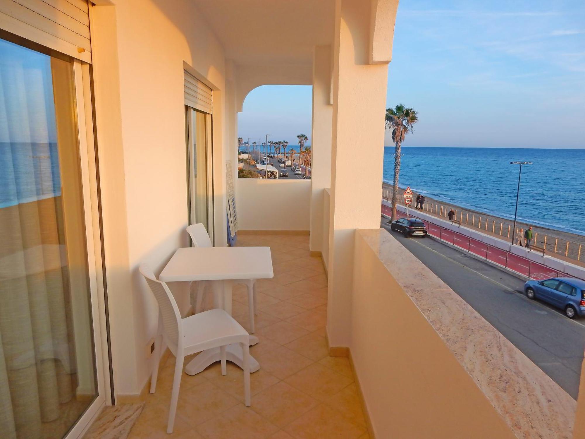 Hotel Kaly Ventimiglia Exteriér fotografie