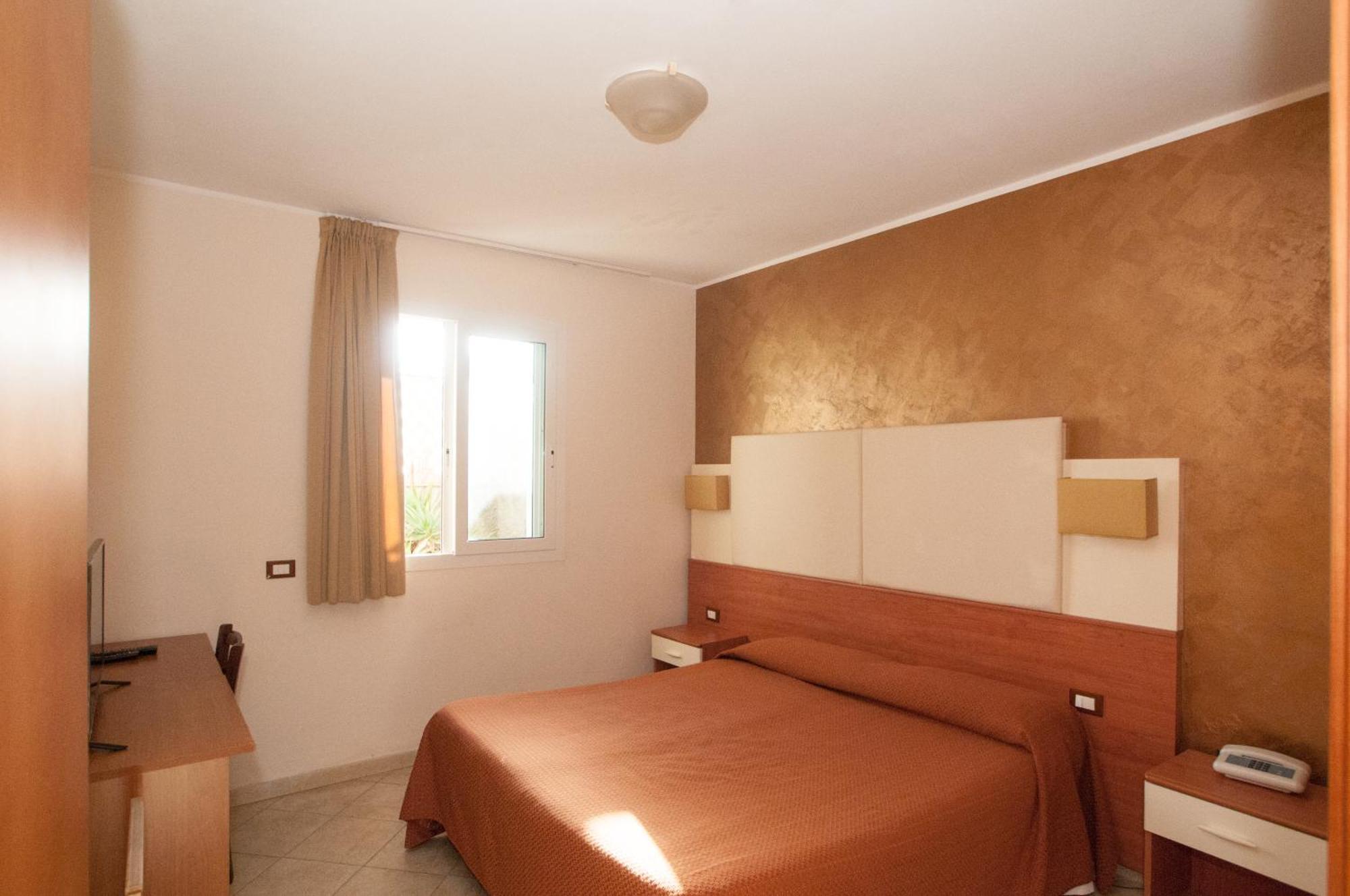 Hotel Kaly Ventimiglia Exteriér fotografie