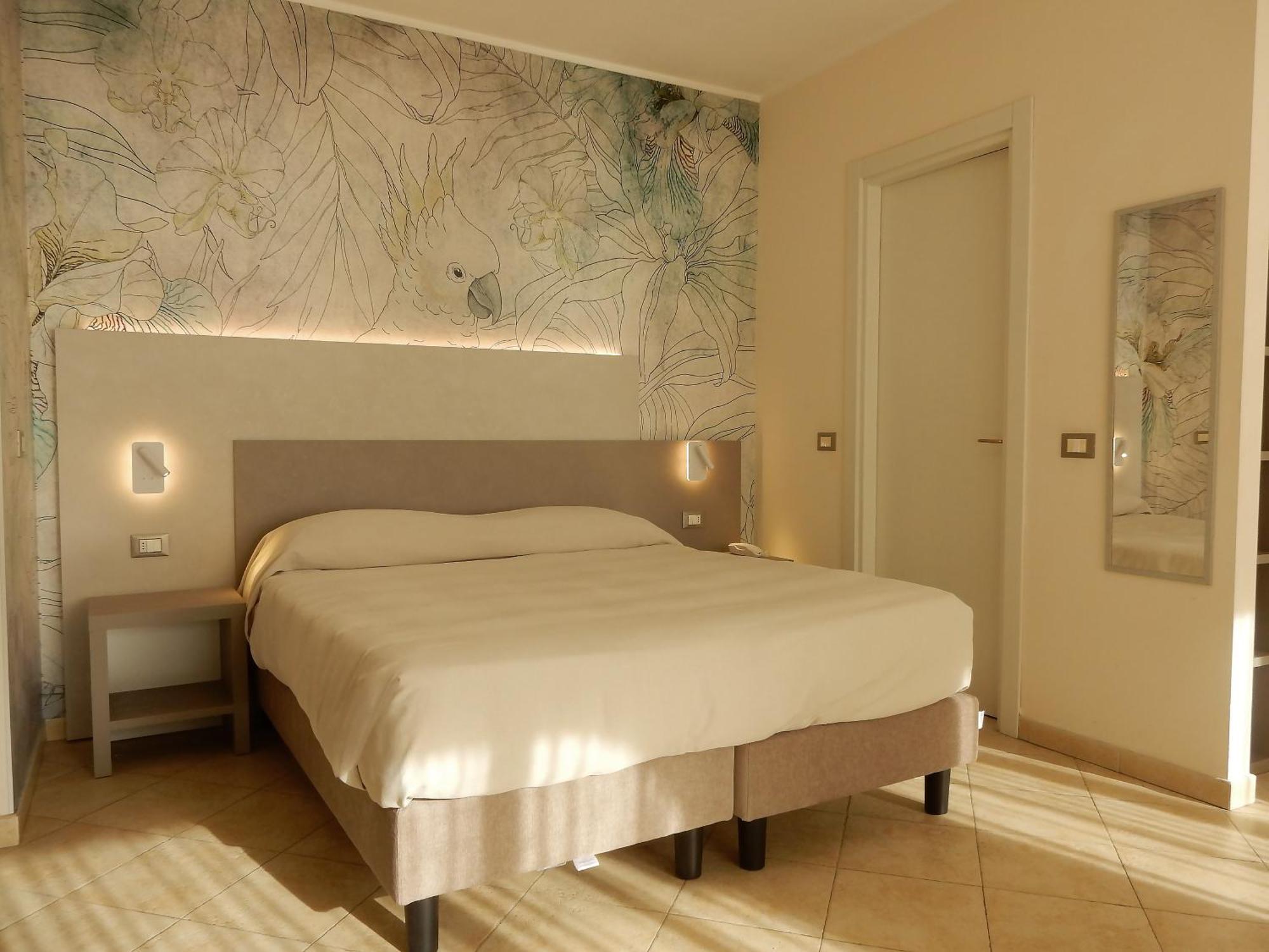 Hotel Kaly Ventimiglia Exteriér fotografie