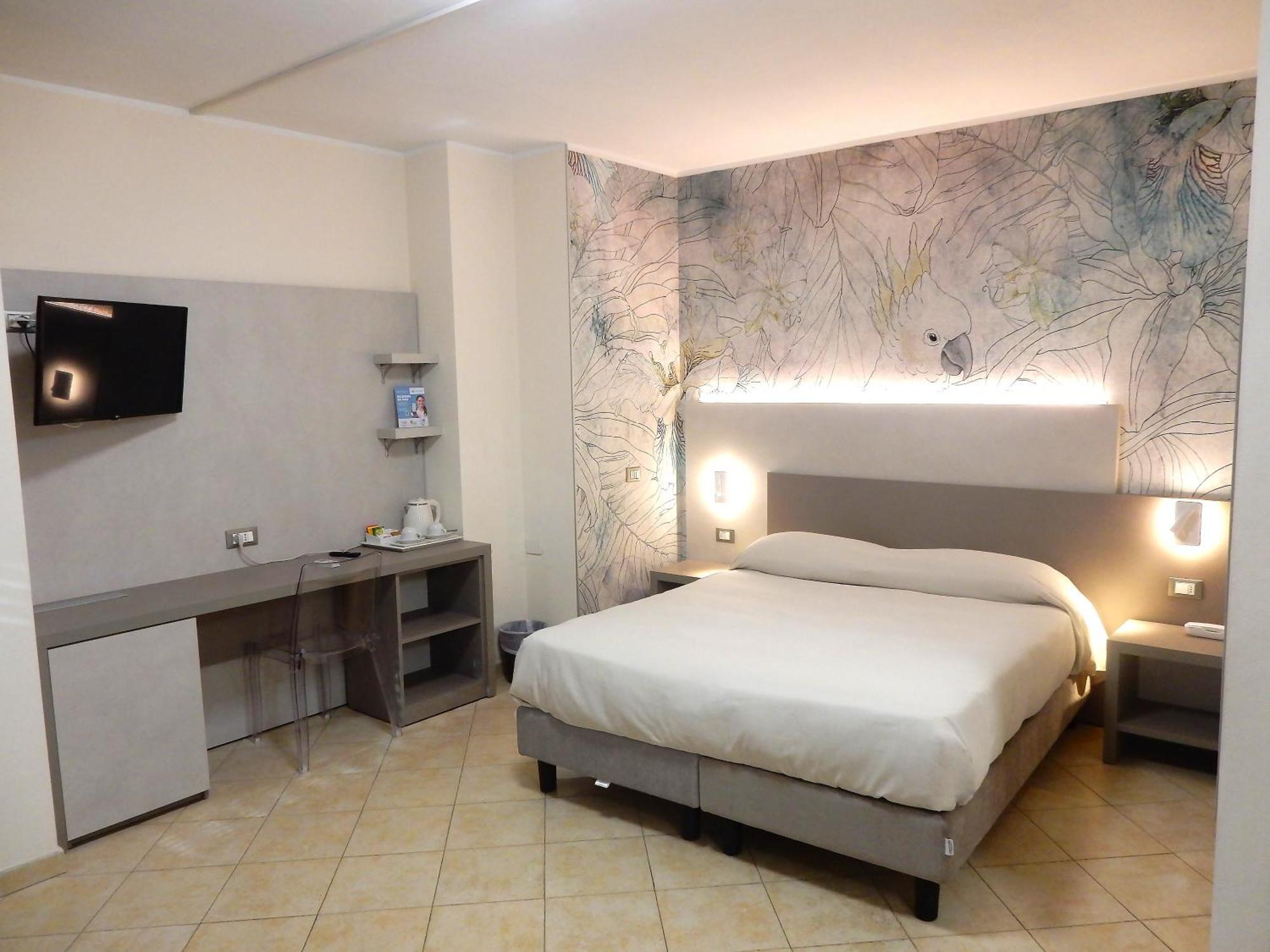 Hotel Kaly Ventimiglia Exteriér fotografie